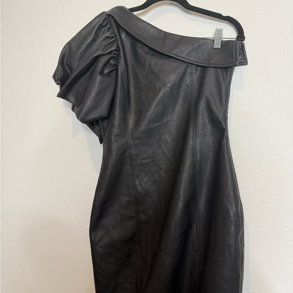 Elliatt One-Shoulder Faux Leather Mini Dress | Puff Sleeve Black Cocktail S - Picture 6 of 10